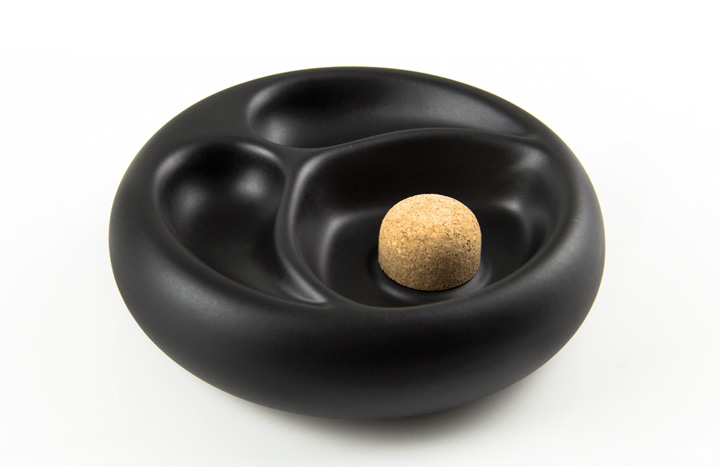 Pipe Ashtray Ceramic Round Black Matt 2 Trays 520/104